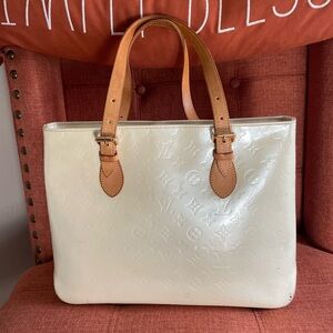 Authentic! Louis Vuitton Bag